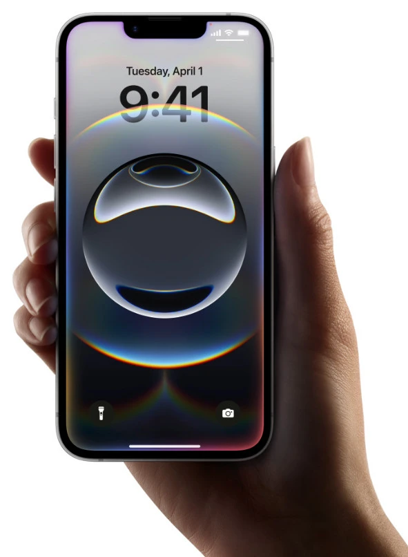 iPhone 16e كم سعره؟ ميزات مُغرية وتحذيرات من عيوب محتملة